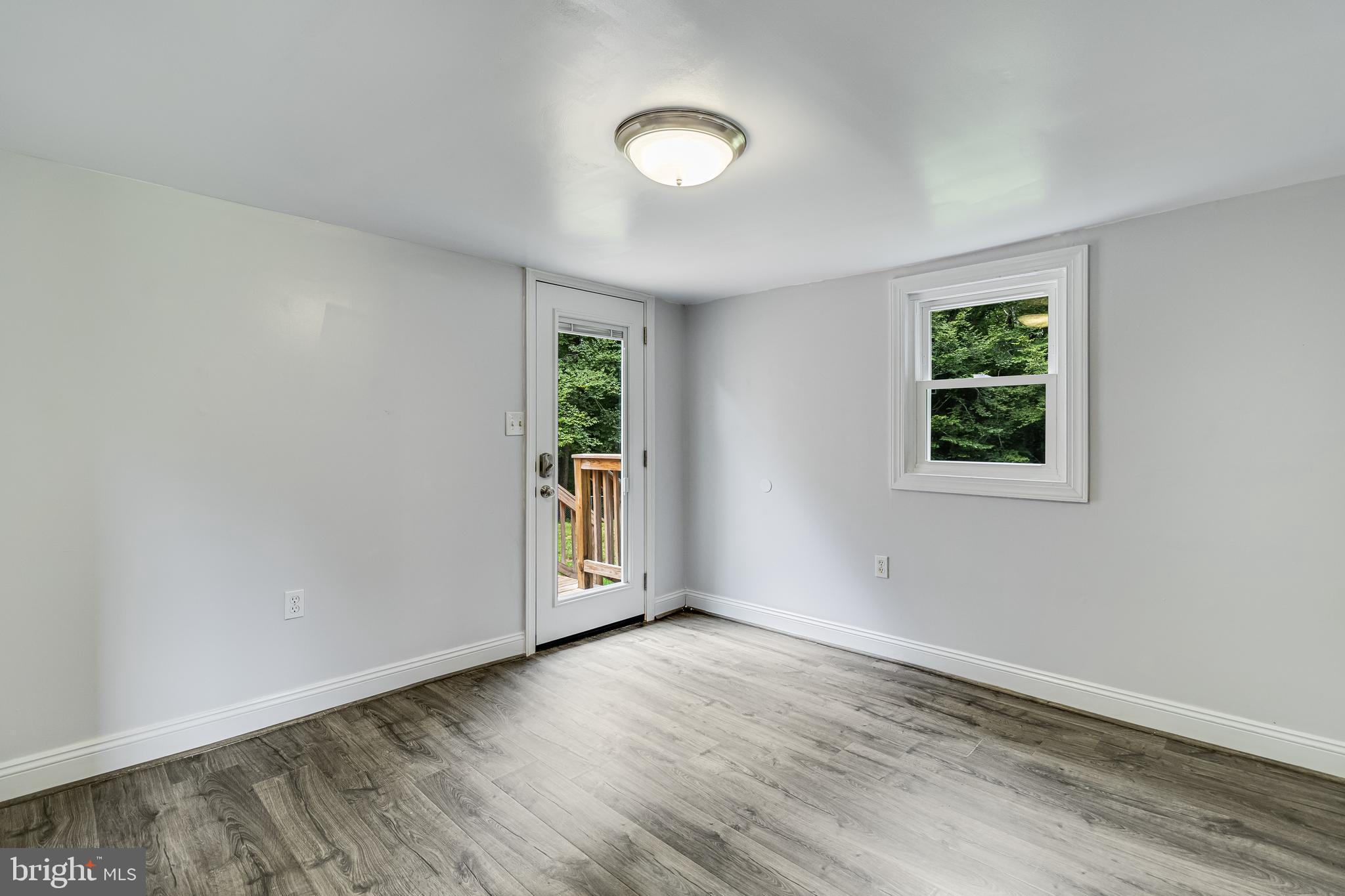 8595 Fairground Road Bel Alton, MD 20611 - Photo 20 of 33 Dining room