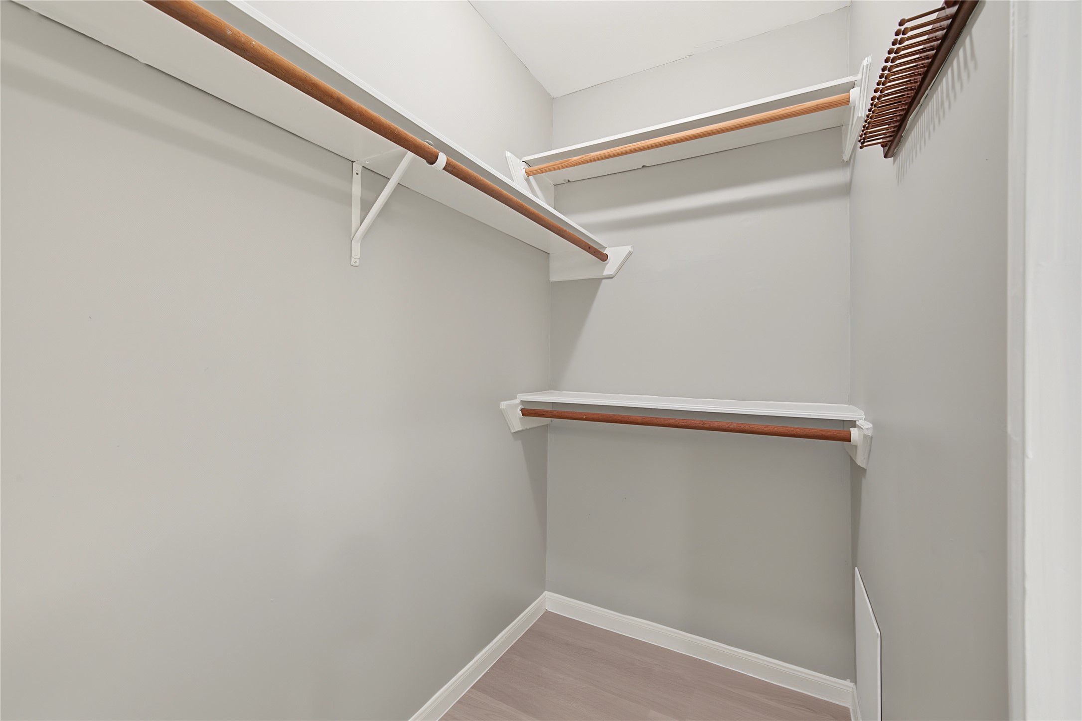 9606 Sandstone Road Houston, TX 77036 - Photo 32 of 43 Gallery Image 32