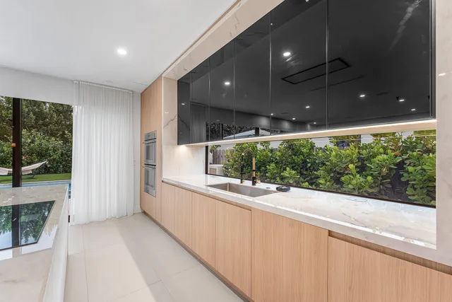 $1,499,000 | 312 Northeast 210th Way, Miami, FL 33179