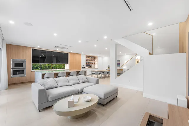 $1,499,000 | 312 Northeast 210th Way, Miami, FL 33179