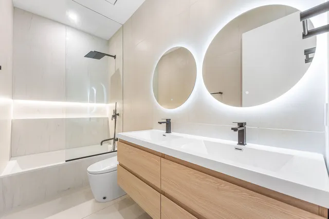 $1,499,000 | 312 Northeast 210th Way, Miami, FL 33179