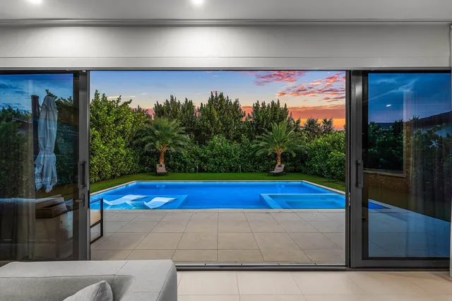 $1,499,000 | 312 Northeast 210th Way, Miami, FL 33179