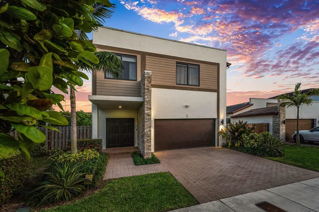 $1,499,000 | 312 Northeast 210th Way, Miami, FL 33179