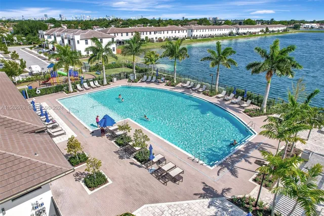 $1,499,000 | 312 Northeast 210th Way, Miami, FL 33179