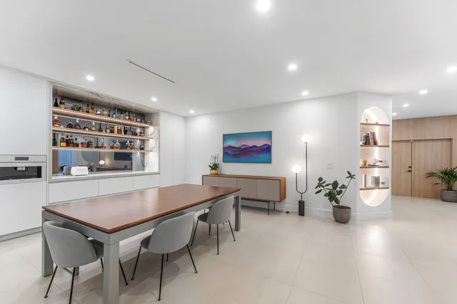 $1,499,000 | 312 Northeast 210th Way, Miami, FL 33179