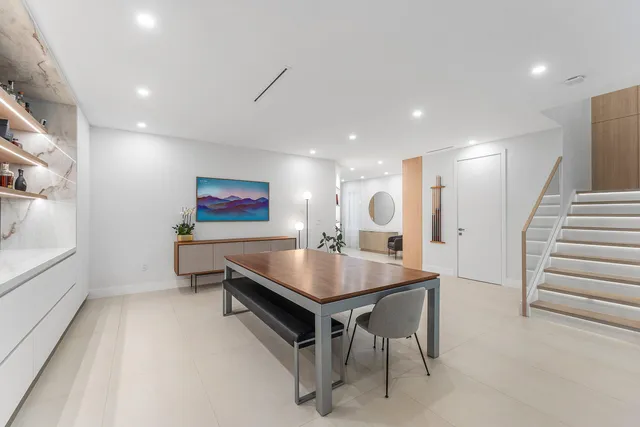 $1,499,000 | 312 Northeast 210th Way, Miami, FL 33179