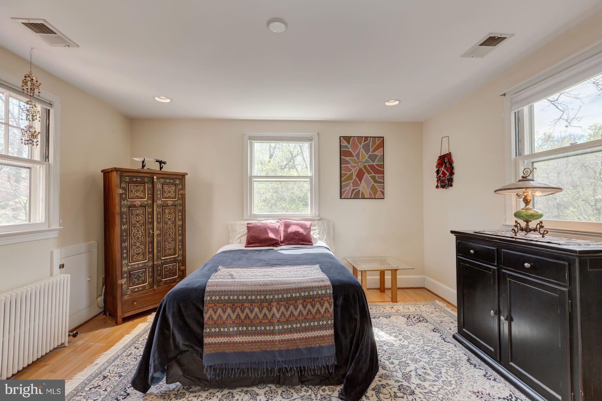 10425 Glen Road Potomac, MD 20854 - Photo 15 of 30 Second Bedroom