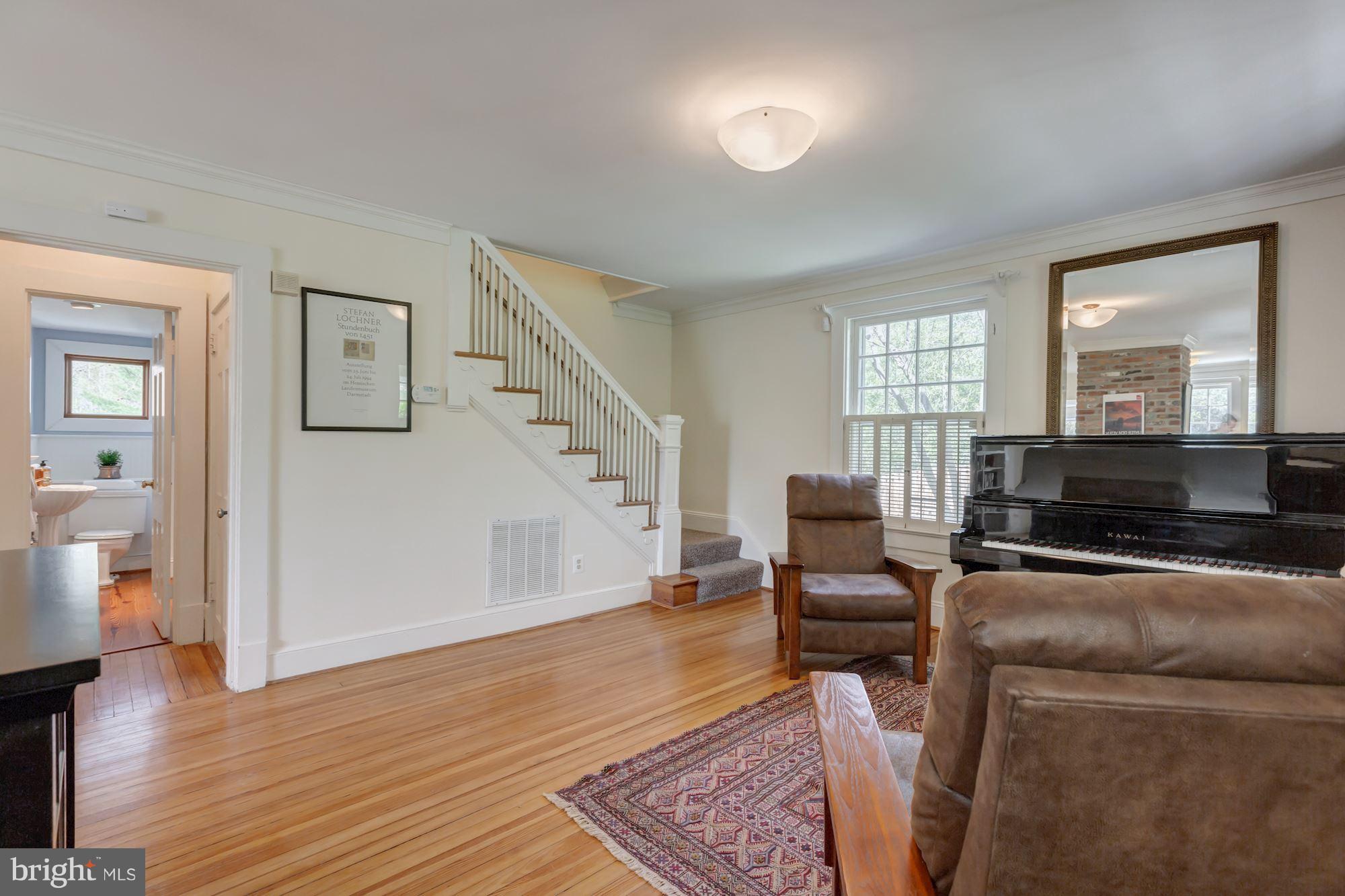 10425 Glen Road Potomac, MD 20854 - Photo 7 of 30 Front Living Room