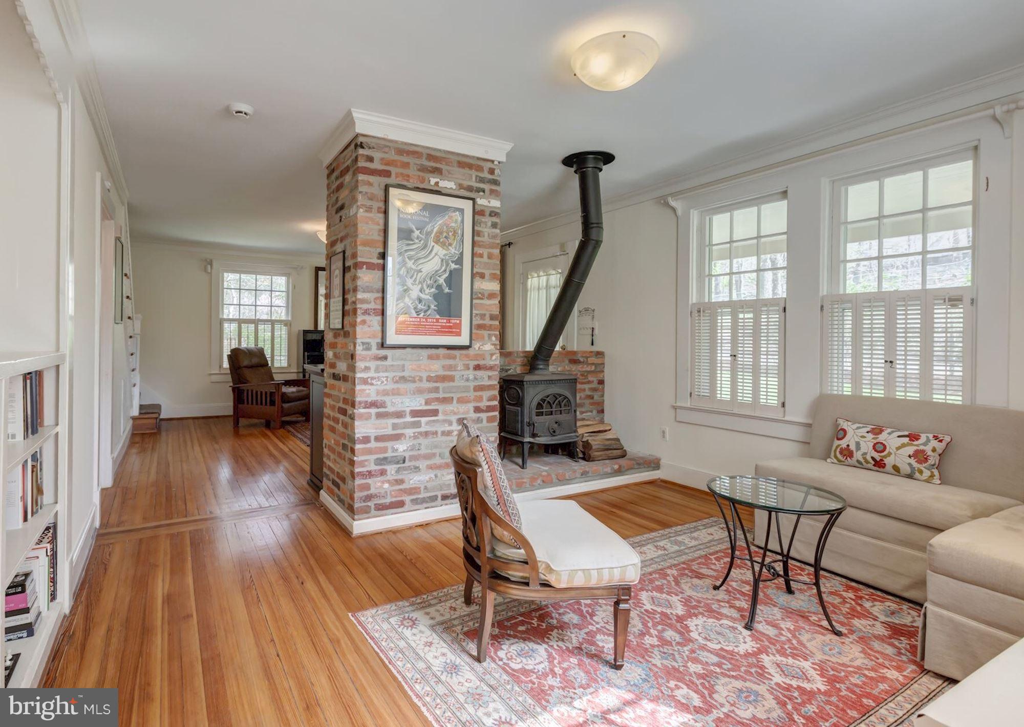 10425 Glen Road Potomac, MD 20854 - Photo 10 of 30 Stunning Hardwood Floors