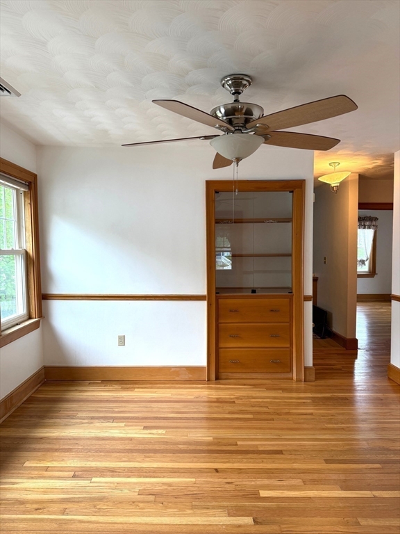 21-23 Rendall Place, Unit 2 Melrose, MA 02176 - Photo 4 of 20