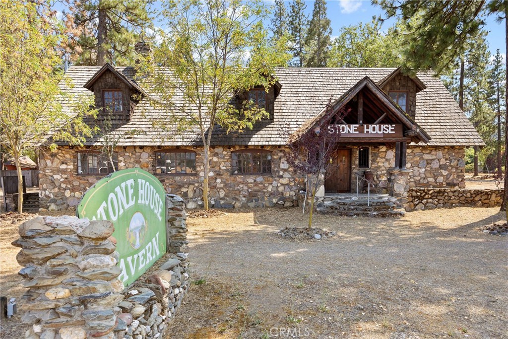 1918 East Main Street Quincy, CA 95971 - Photo 1 of 28 a view of outdoor space yard and front view of a house