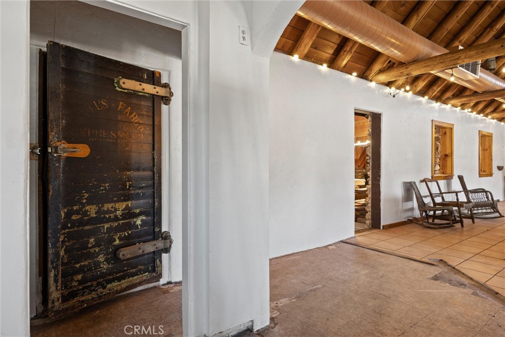 1918 East Main Street Quincy, CA 95971 - Photo 22 of 28 a view of livingroom with table and a chair