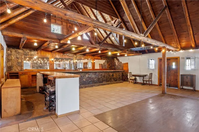 a view of a indoor garage