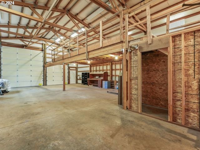 17290 South Burk Road Beavercreek, OR 97004 - Photo 31 of 45 Gallery Image 31