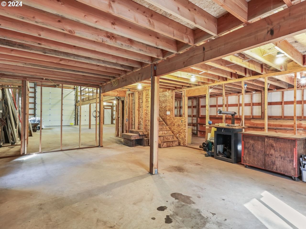 17290 South Burk Road Beavercreek, OR 97004 - Photo 33 of 45 Gallery Image 33