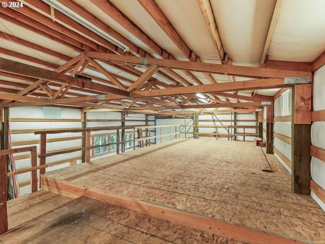 17290 South Burk Road Beavercreek, OR 97004 - Photo 35 of 45 Loft