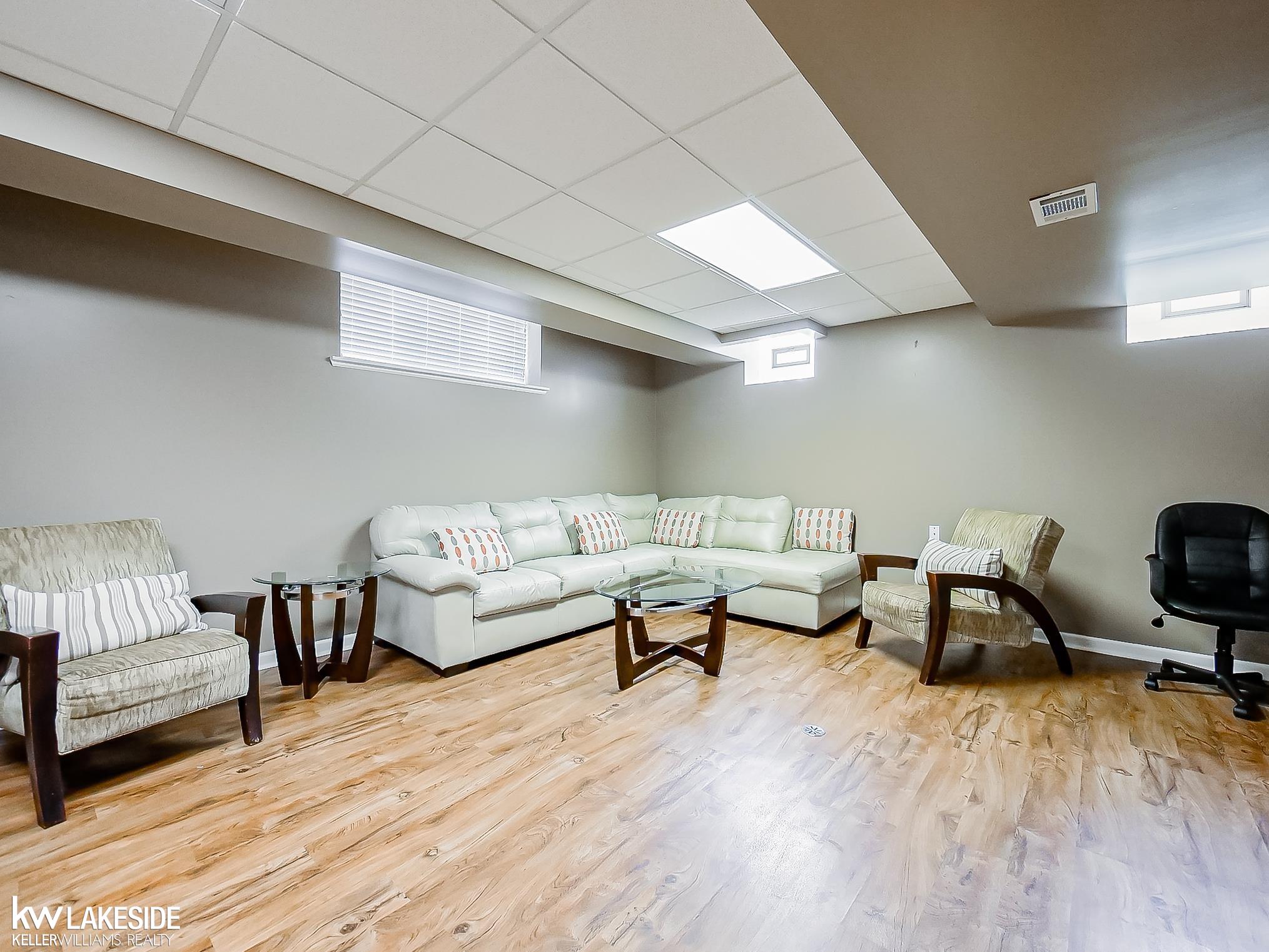 2058 Reagan Drive Rochester Hills, MI 48309 - Photo 51 of 68