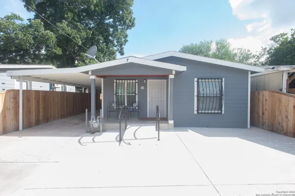 $1,750 | 611 Brunswick Boulevard, San Antonio, TX 78214
