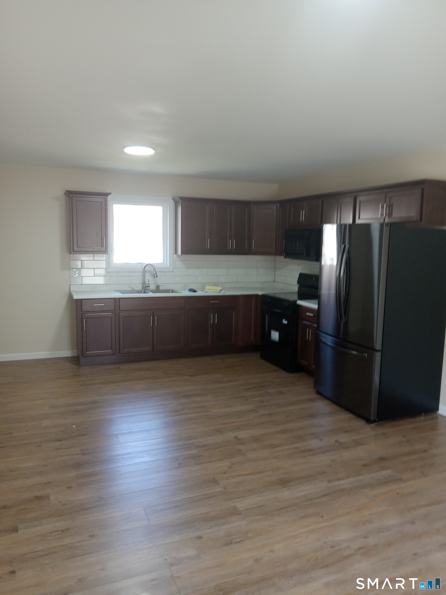 48 Prospect Street Meriden, CT 06451 - Photo 5 of 16