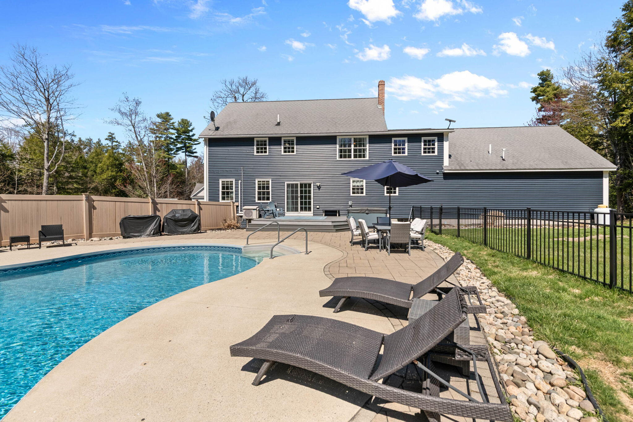 11 Cross Ridge Drive Windham, ME 04062 - Photo 9 of 69 44-web-or-mls-pic-44