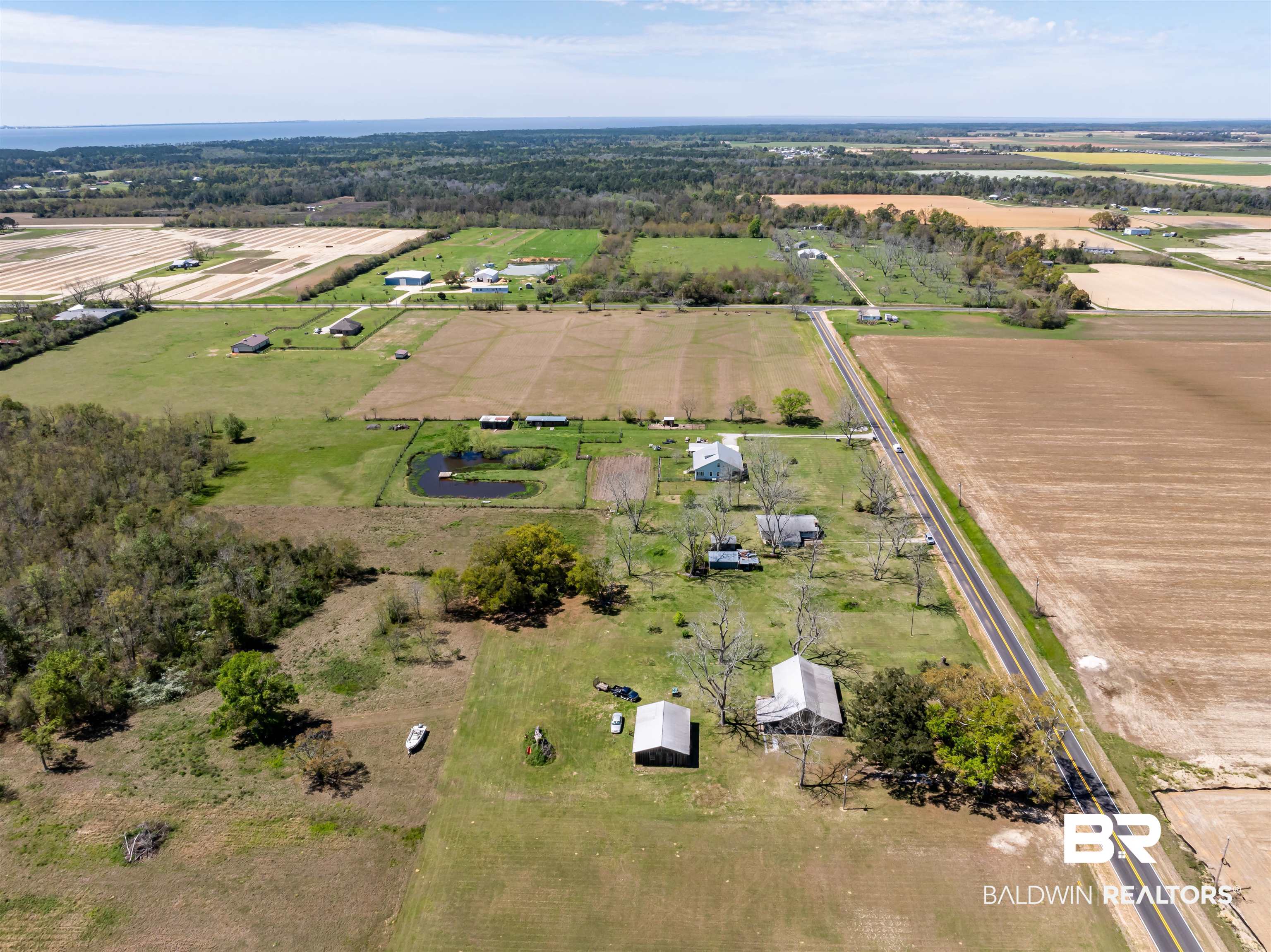 16666 Baldwin County Road 10 Foley, AL 36535 - Photo 3 of 14