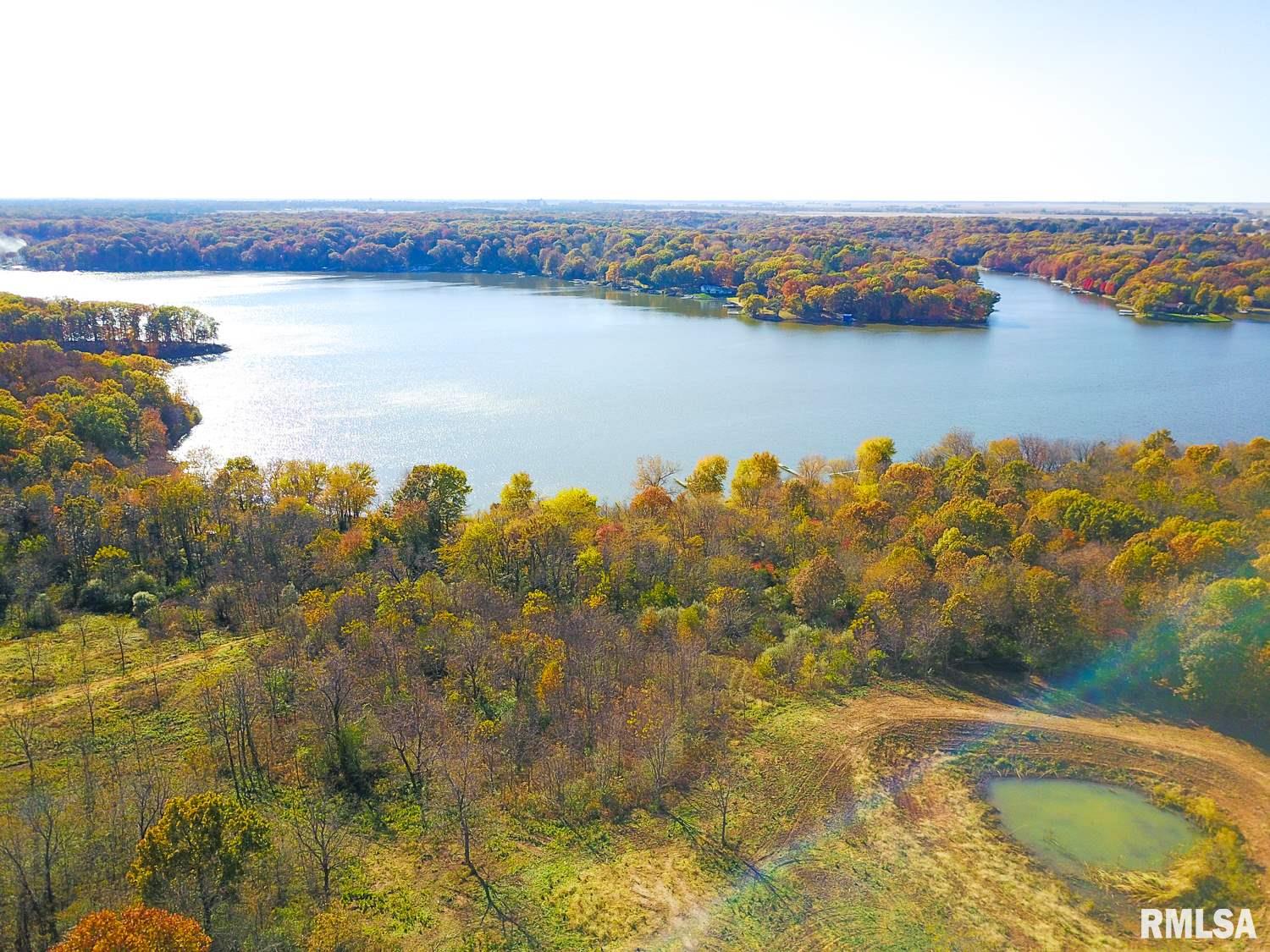 697 None Trail Butler, IL 62015 - Photo 3 of 26 Gallery Image 3