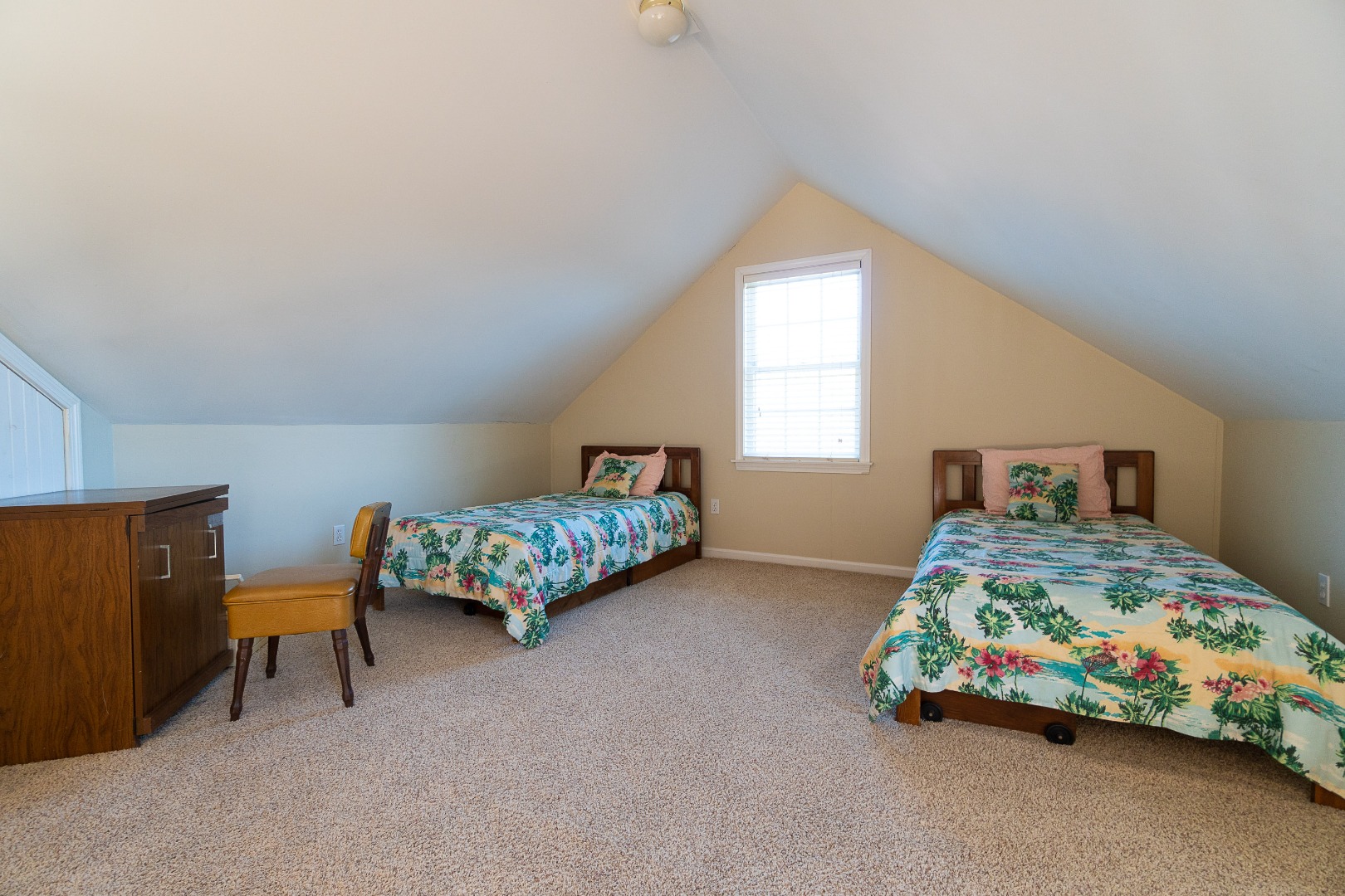 35 Pine Crest Drive Nantucket, MA 02554 - Photo 29 of 44 a bedroom with bed and window
