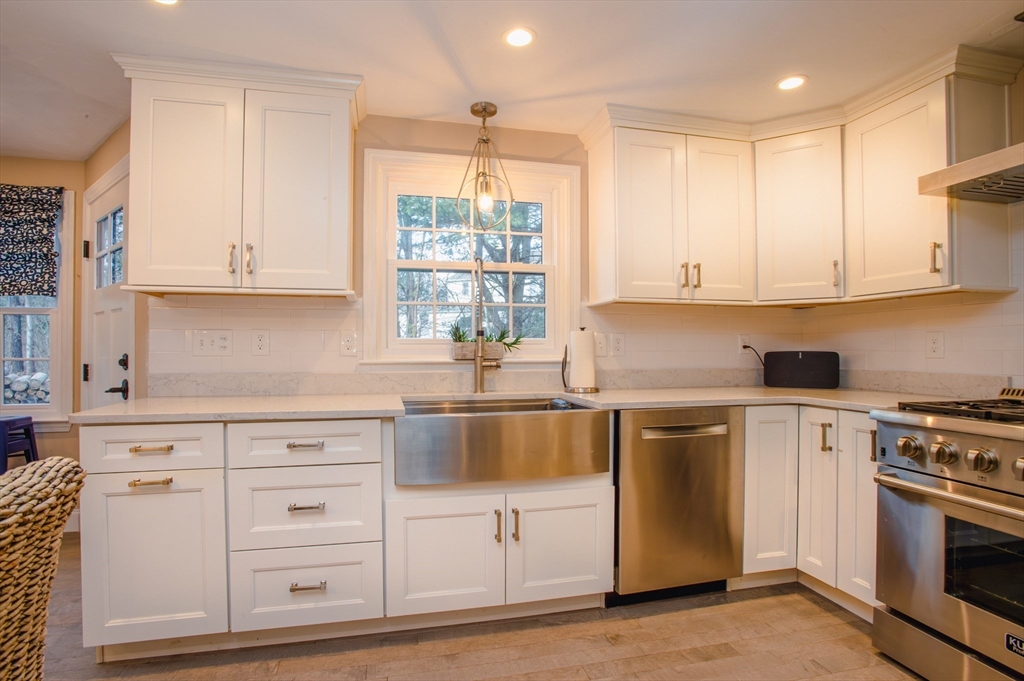 30 Beaumont Pond Road Mansfield, MA 02048 - Photo 12 of 41 Gallery Image 12