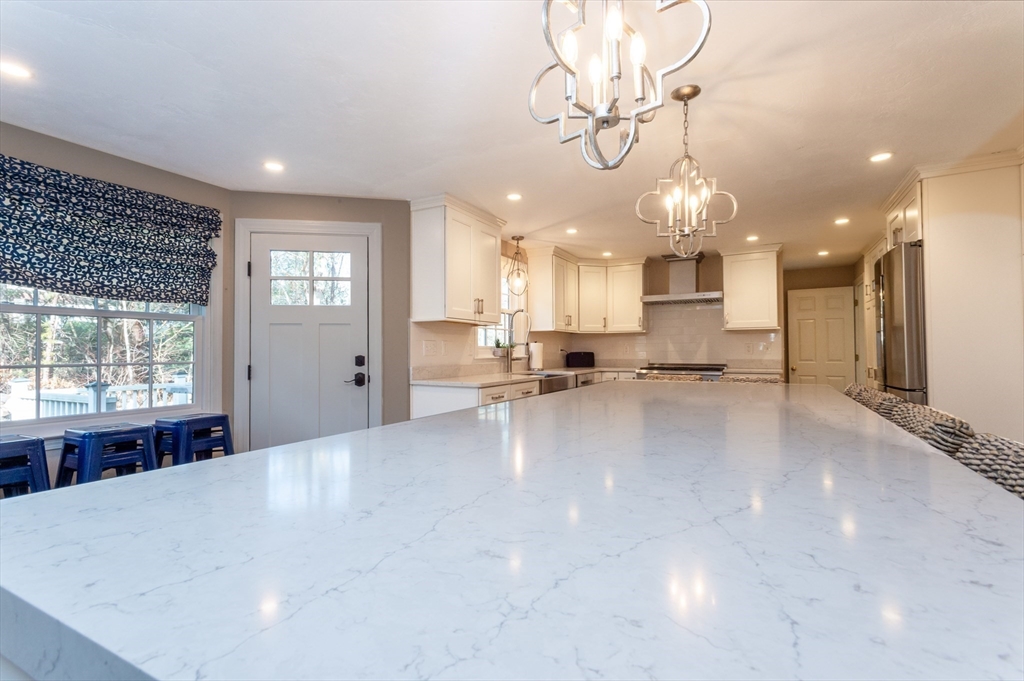 30 Beaumont Pond Road Mansfield, MA 02048 - Photo 8 of 41 Gallery Image 8