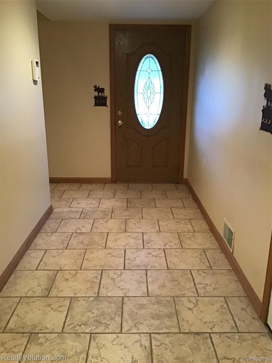 3780 Hunt Road Lapeer, MI 48446 - Photo 7 of 29 63800DBD-93A3-4C3A-BD36-FBE44D645735.jpeg