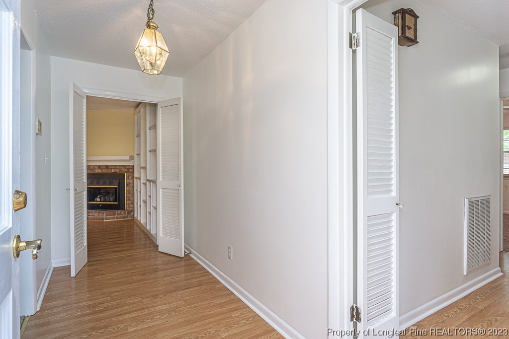 431 Hallmark Road Fayetteville, NC 28303 - Photo 4 of 50 Gallery Image 4