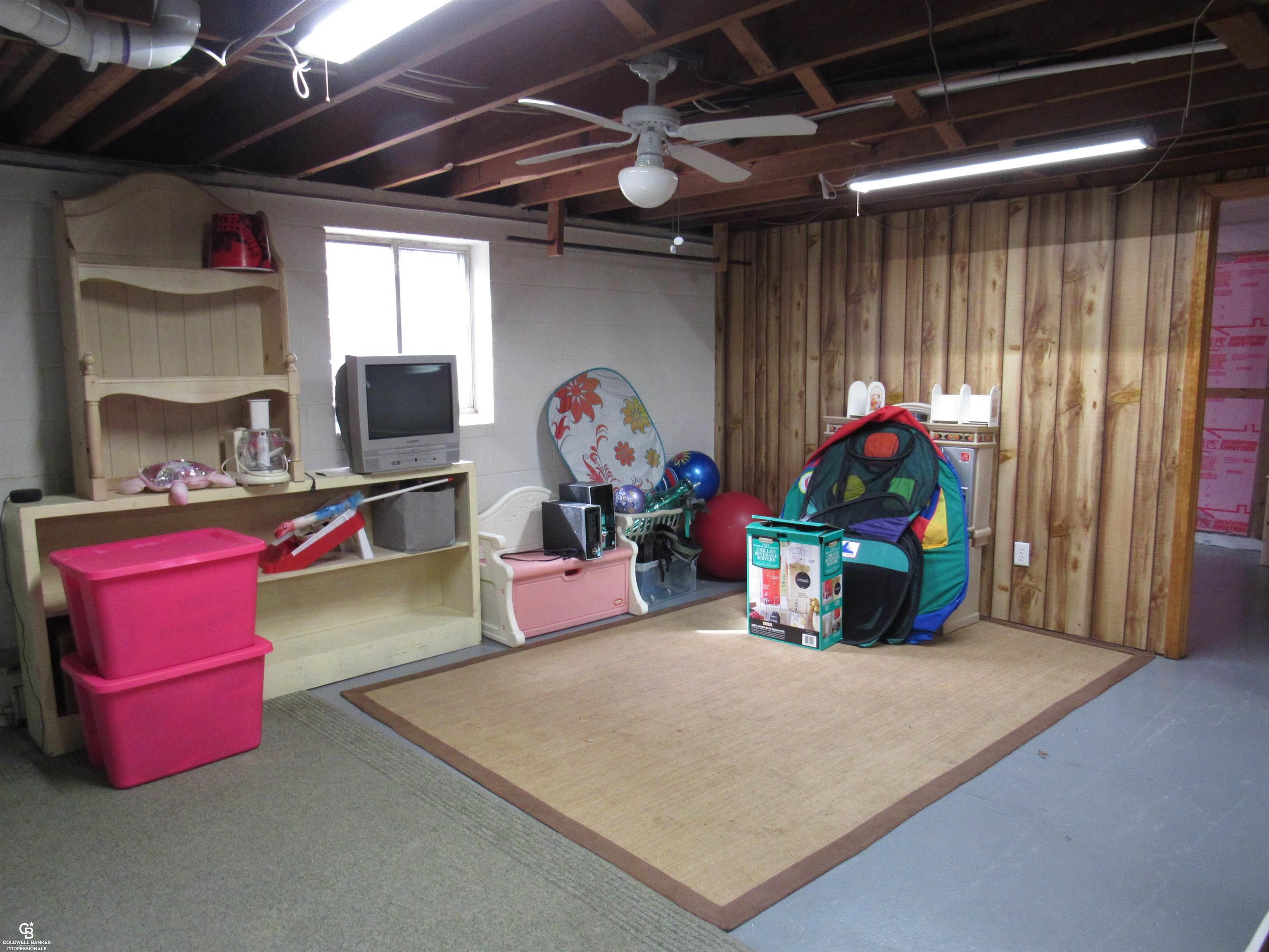 3204 South Van Dyke Road Almont, MI 48003 - Photo 39 of 45 50132354-4da24f31-cb5f-49fb-8fe0-6259563a7920.JPG