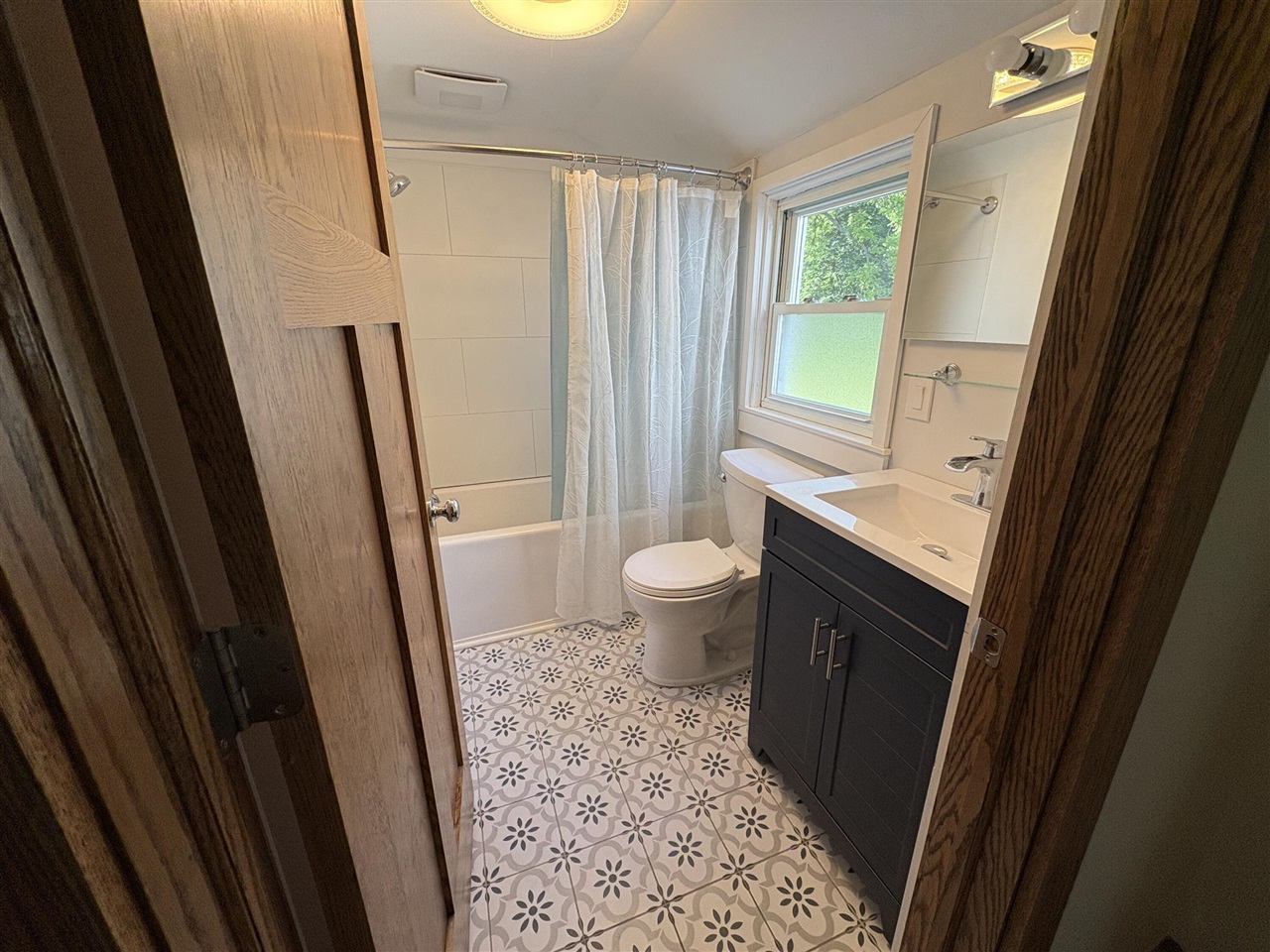 231 Monroe Street Brooklyn, MI 49230 - Photo 18 of 26