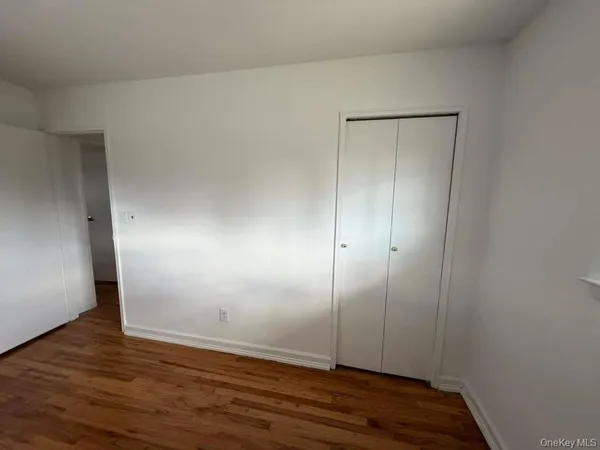 $3,500 | Undisclosed Address, Deer Park, NY 11729