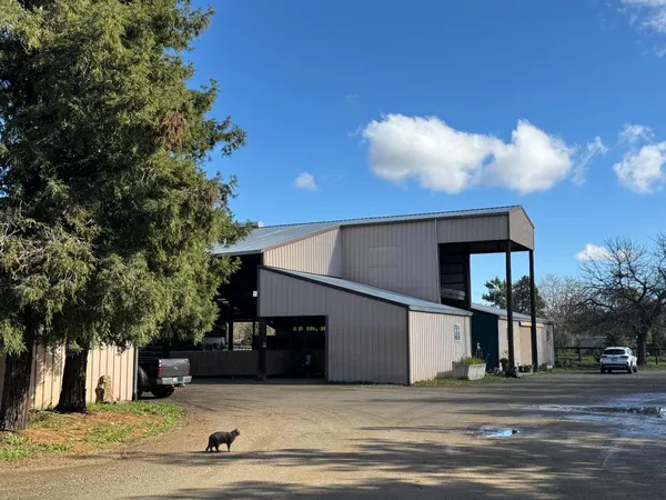 $825,000 | 36100 Russell Boulevard, Davis, CA 95616