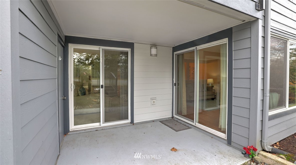 2607 Northeast 4th Street, Unit 217 Renton, WA 98056 - Photo 23 of 24 Gallery Image 23
