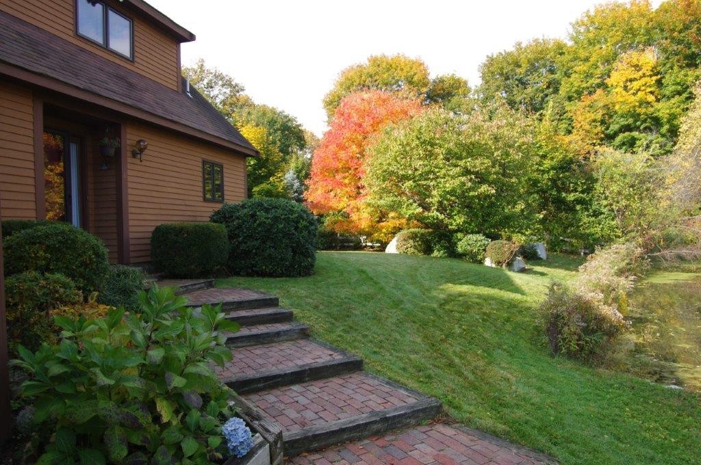 8 Kingman Road Acton, MA 01720 - Photo 1 of 24 Gallery Image 1