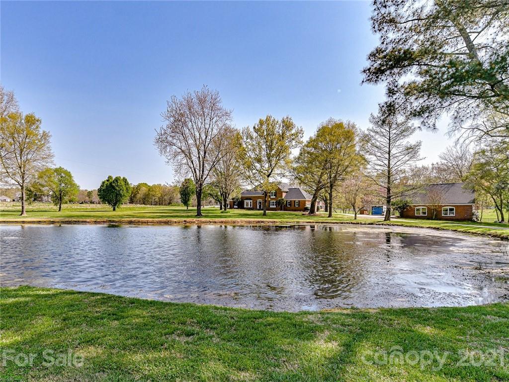 7806 Carriker Williams Road Monroe, NC 28110 - Photo 2 of 48 Gallery Image 2