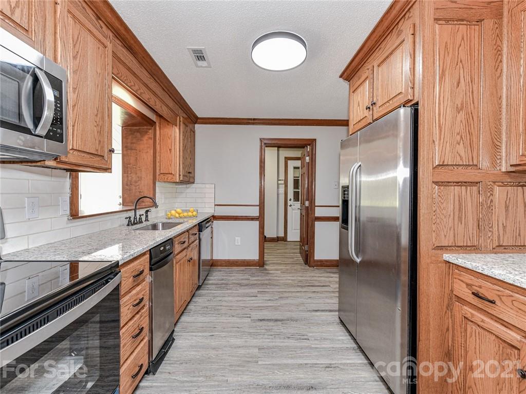 7806 Carriker Williams Road Monroe, NC 28110 - Photo 14 of 48 Gallery Image 14