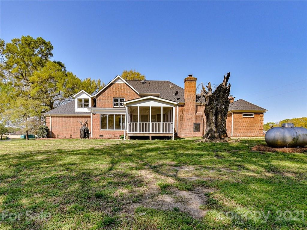 7806 Carriker Williams Road Monroe, NC 28110 - Photo 3 of 48 Gallery Image 3