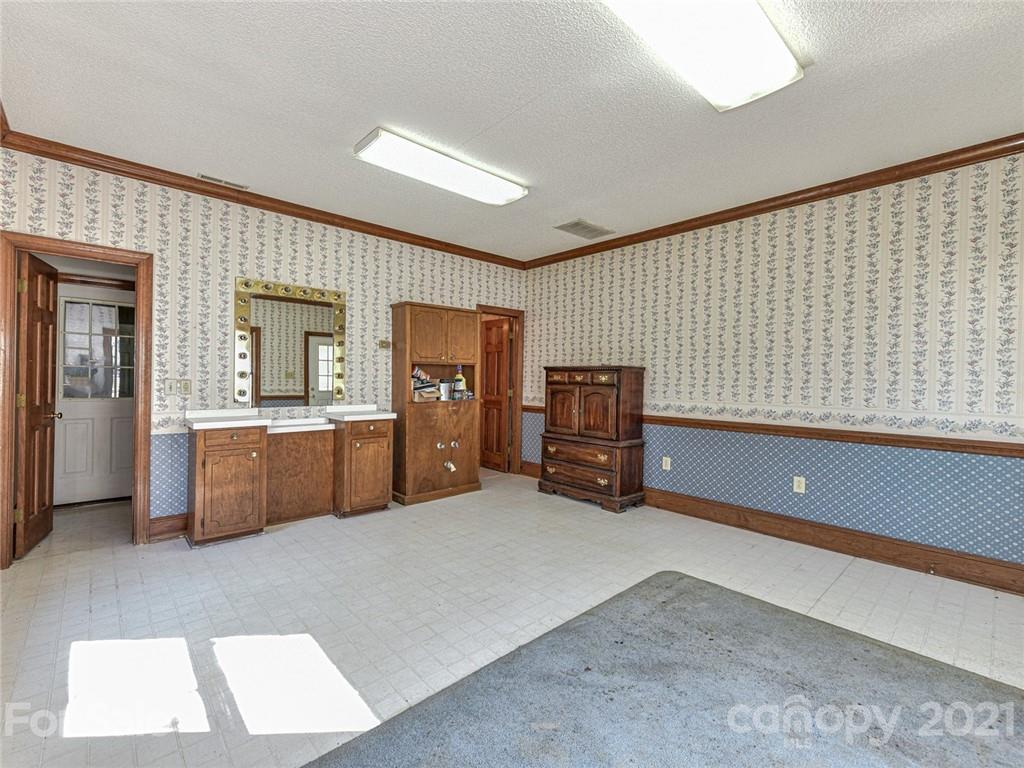 7806 Carriker Williams Road Monroe, NC 28110 - Photo 43 of 48 Gallery Image 43