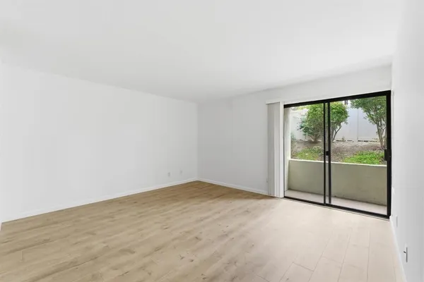 $399,000 | 17607 Pomerado Road, Unit 107, San Diego, CA 92128