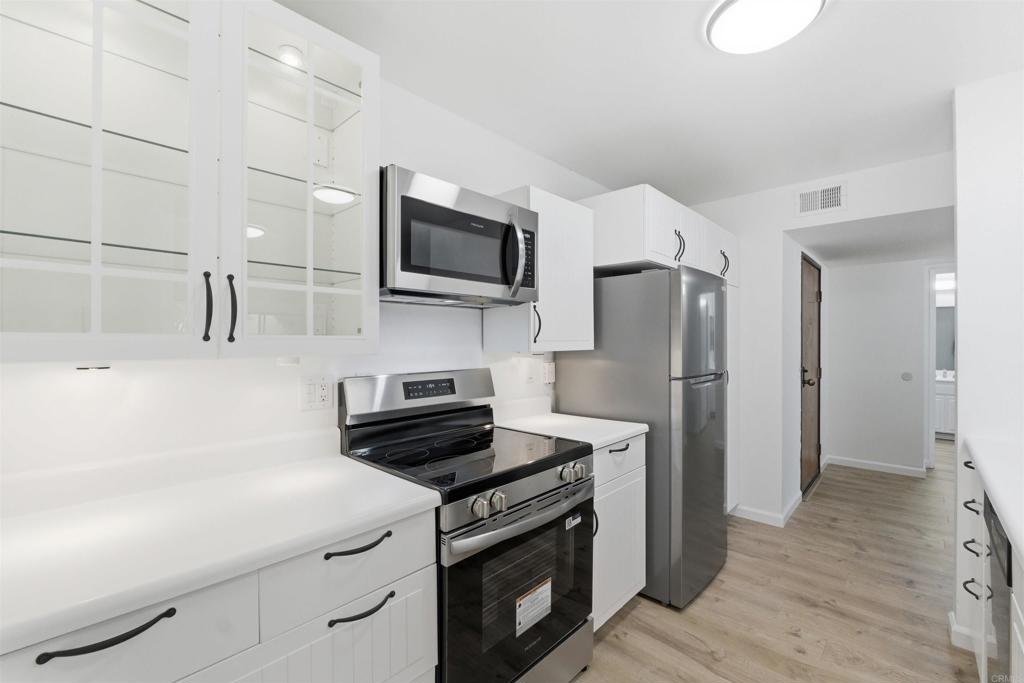 17607 Pomerado Road, Unit 107 San Diego, CA 92128 - Photo 6 of 25