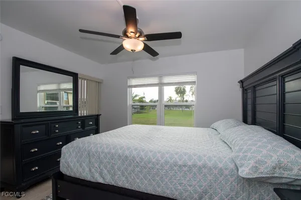 $1,550 | 16007 Davis Road, Unit 613, Fort Myers, FL 33908