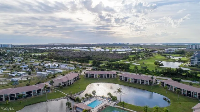 $1,600 | 16007 Davis Road, Unit 613, Fort Myers, FL 33908