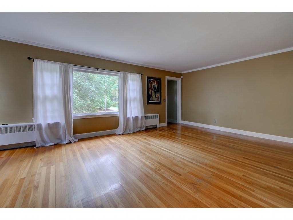 278 Tory Road Manchester, NH 03104 - Photo 14 of 34