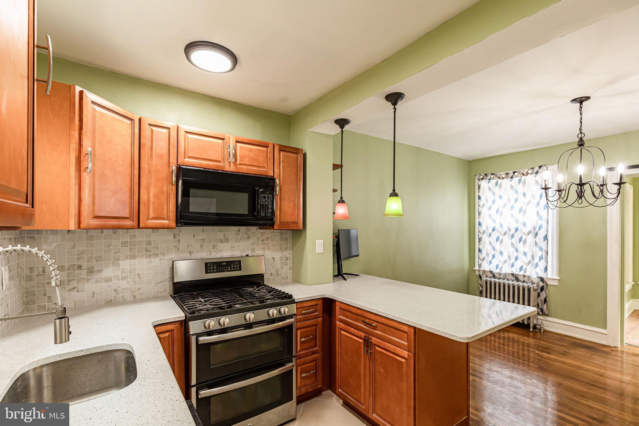 32 Heather Road Upper Darby, PA 19082 - Photo 17 of 53