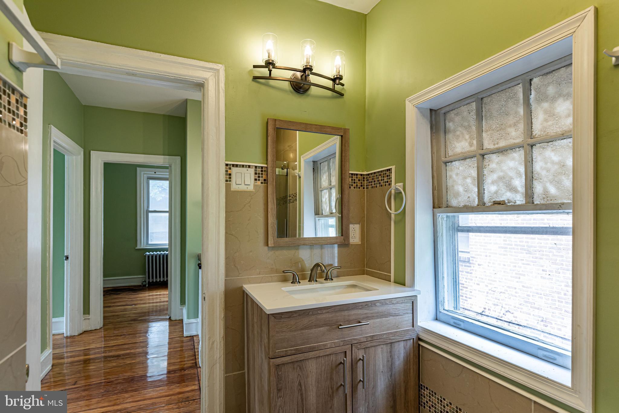 32 Heather Road Upper Darby, PA 19082 - Photo 28 of 53