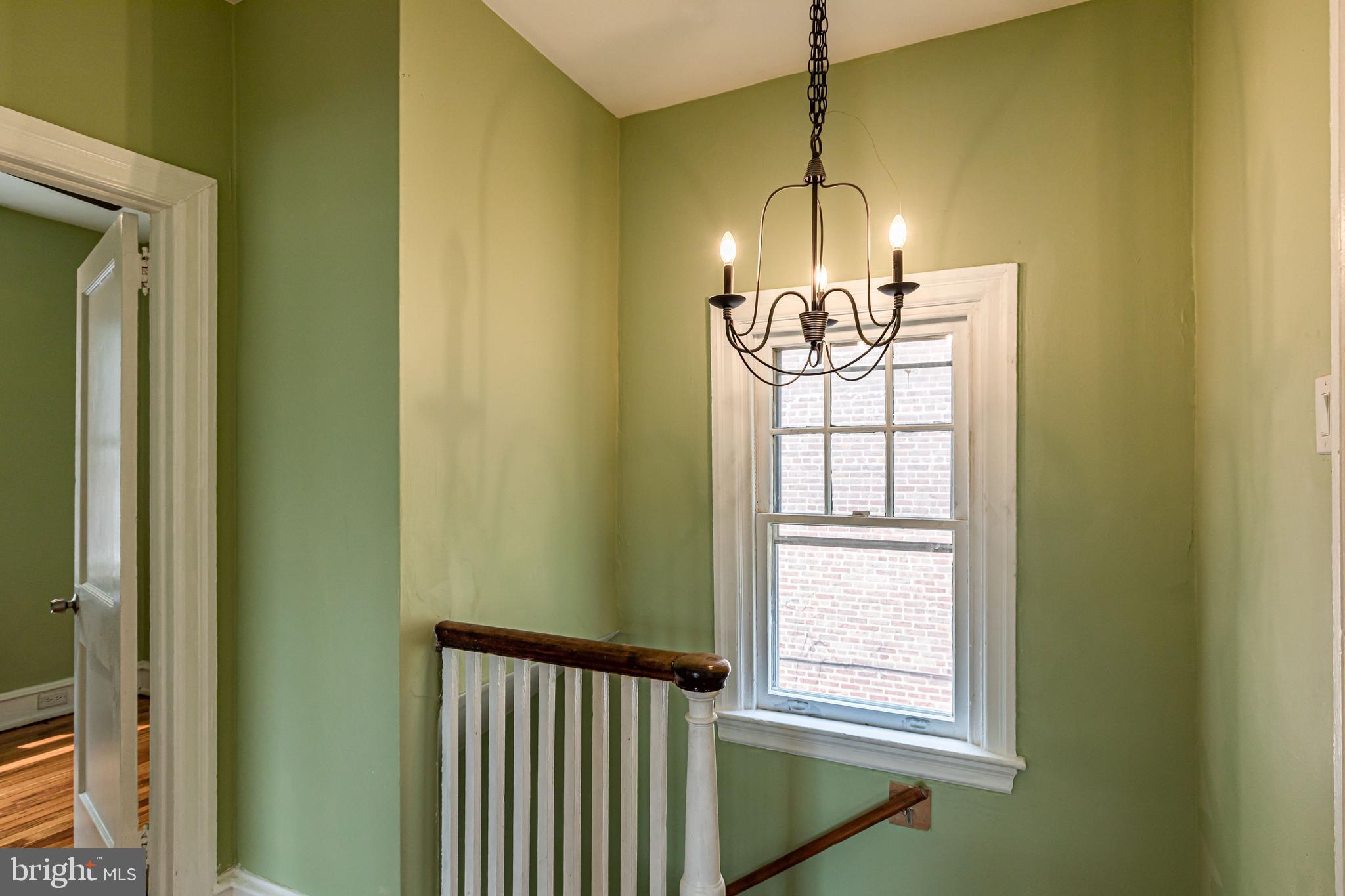 32 Heather Road Upper Darby, PA 19082 - Photo 29 of 53