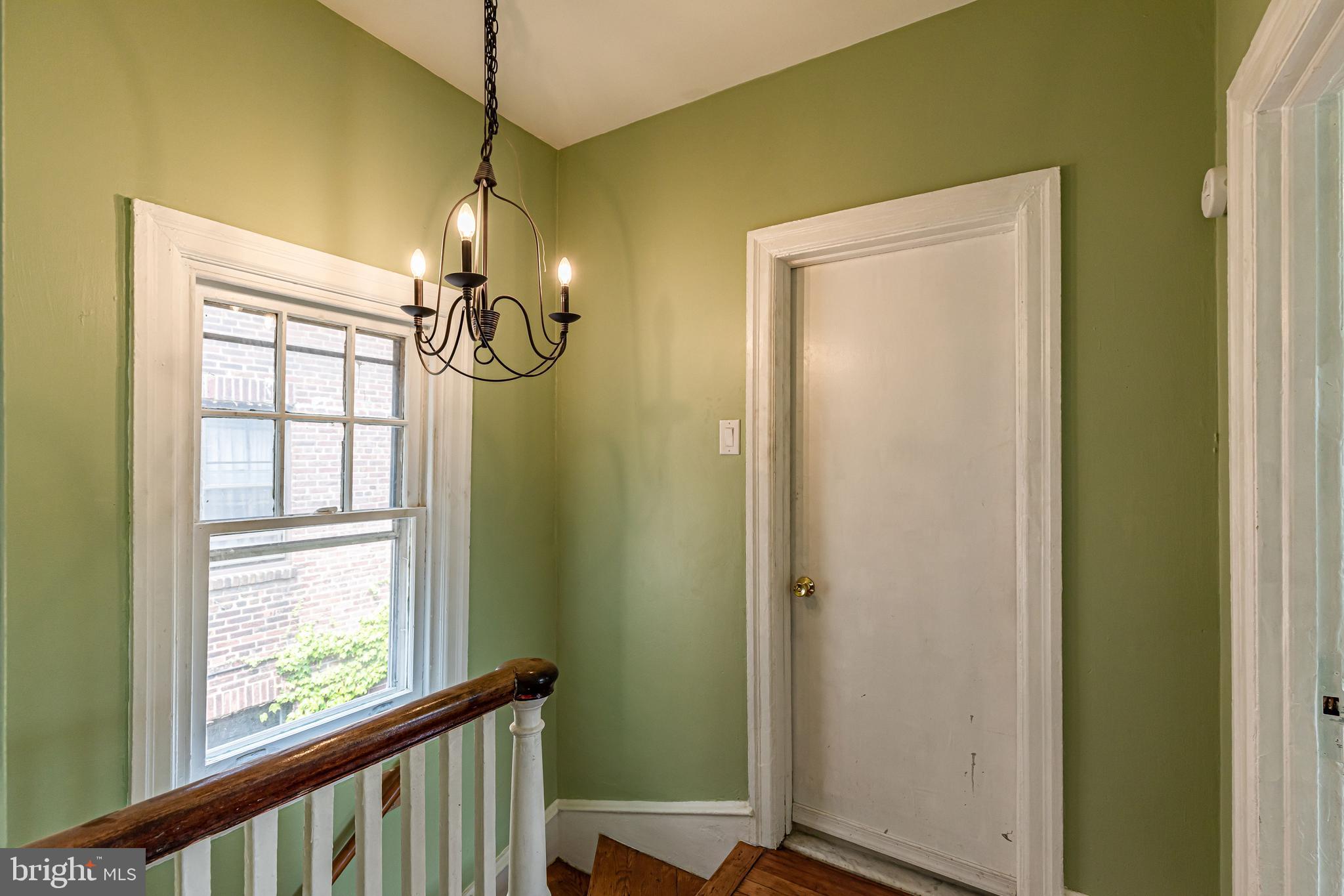32 Heather Road Upper Darby, PA 19082 - Photo 30 of 53
